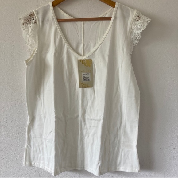 Talulah Col. Plus Size Green Top & Shorts Set 3XL - Picture 2 of 6